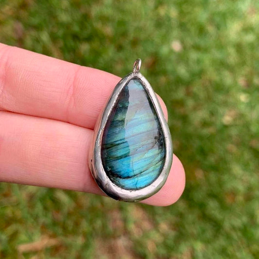 Labradorite Pendant