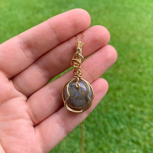 Indian Agate Gold Pendant